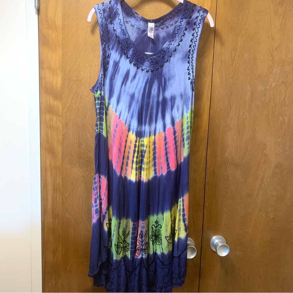 India Boutique Tie dye boho 70s style dress embroidered sleeveless pullover NWT
